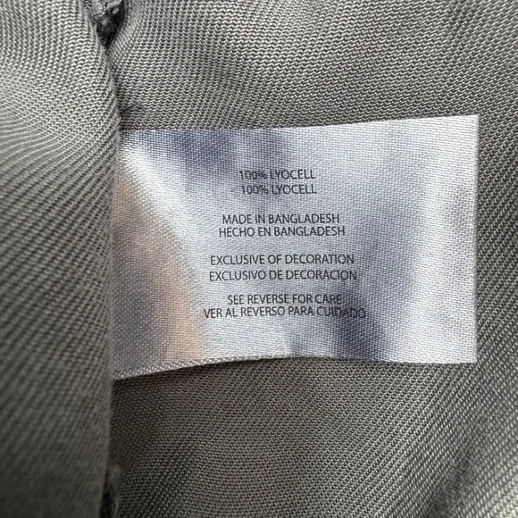 Gap Pull-On Shorts XL Silver Bells Gray Elastic Waist Easy Fit QLS0701S - Picture 7 of 11